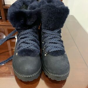 Women's jcrew Navy Shearling Boots. NWT (no box) Sz 9